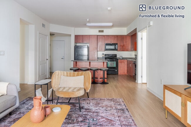 34 Union Square unit FL2-ID1904, Union City, CA 94587 - photo 5