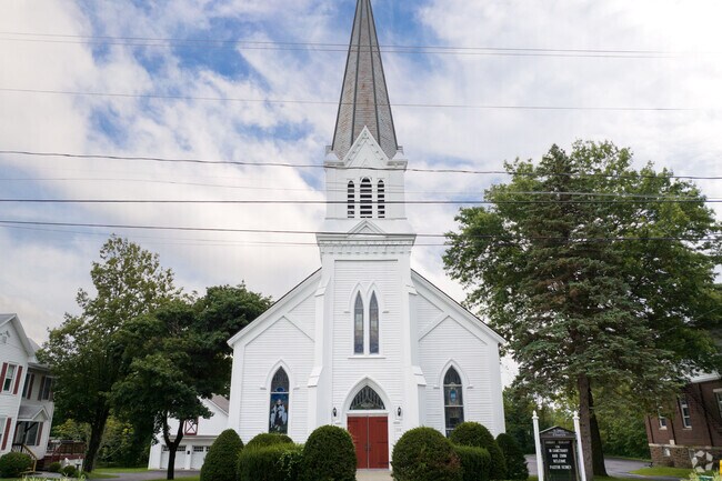 St. John's Lutheran Church in Altamont was founded in 1870 and remains active today.