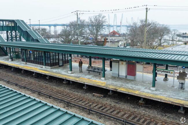 The Tarrytown train station also serves Sleepy Hollow Village commuters.