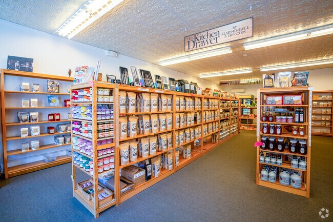 Claremont Spice & Dry Goods, near East Side, sells spice mixes and other products.