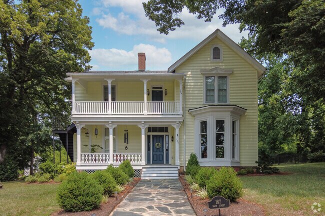 Homebuyers searching for historic homes will find many great options in Warrenton.