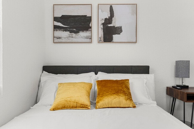 2218 E 20th Ave unit ID1244341P, Tampa, FL 33605 - photo 7