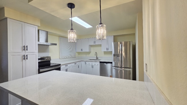 13543 SW 64th Ave, Portland, OR 97219 - photo 5