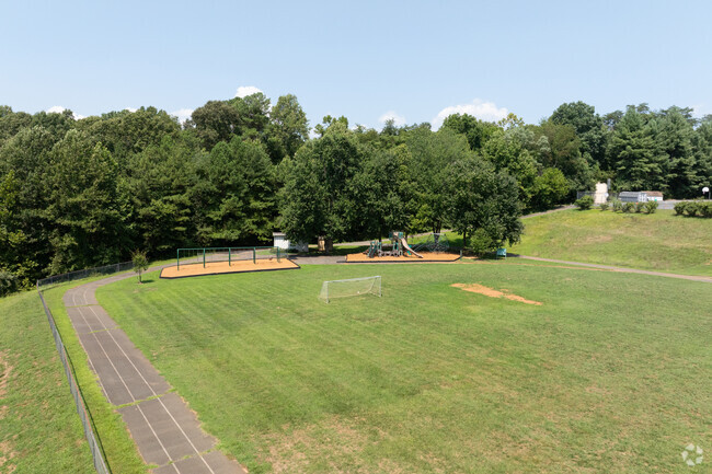 Virginia L. Murray Elementary ranks #18 among Virginia Elementary Schools.
