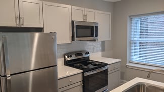 1205 E Armour Blvd Unit 1, Kansas City, MO 64109