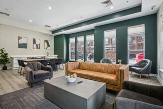 73 Brownstone Way, Englewood, NJ 07631