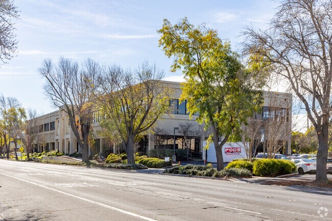 A view of the Kehillah Jewish High School from across the street.