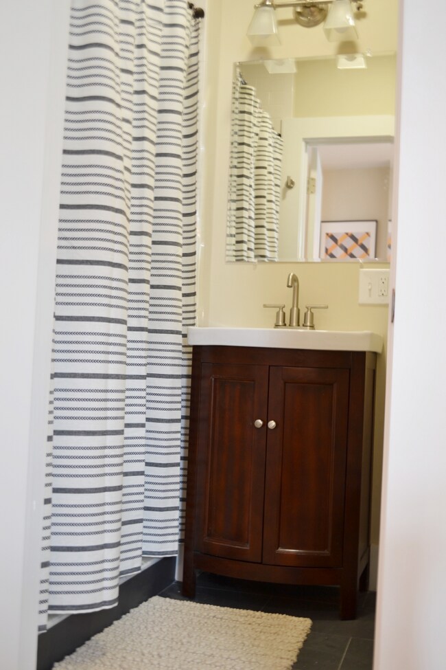 16 Moon St unit 1, Boston, MA 02113 - photo 7