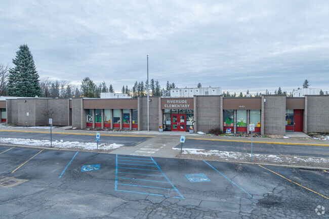 Riverside Elementary is connected to the middle school.