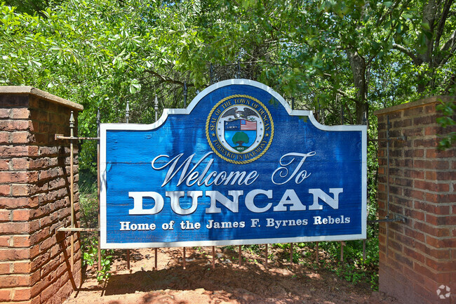 Convenient and friendly, Duncan SC is a perfect spot for Greenville and Spartanburg residents.