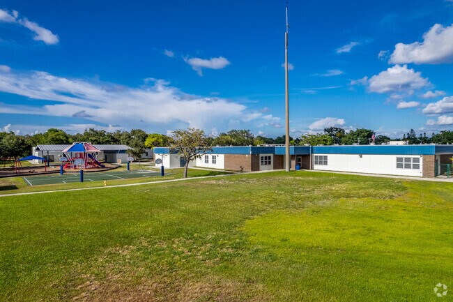 Ida M. Stewart Elementary School teaches kids k-5th grade.