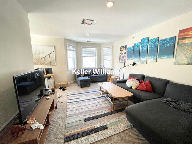 99 Hillside St unit 2, Roxbury Crossing, MA 02120 - photo 3