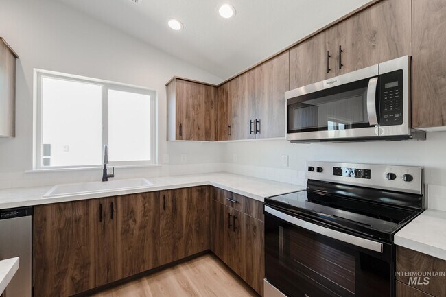 17452 N Union Springs Place, Nampa, ID 83687 - photo 6