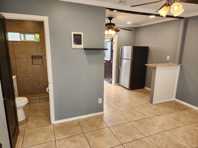 715 S Pine St unit 715, Escondido, CA 92025 - photo 6