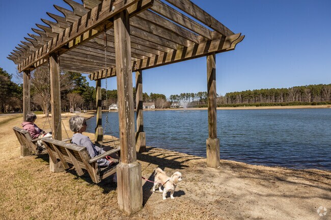 Relaxing by the tranquil ponds is a favorite activity for residents at Albemarle Plantation.