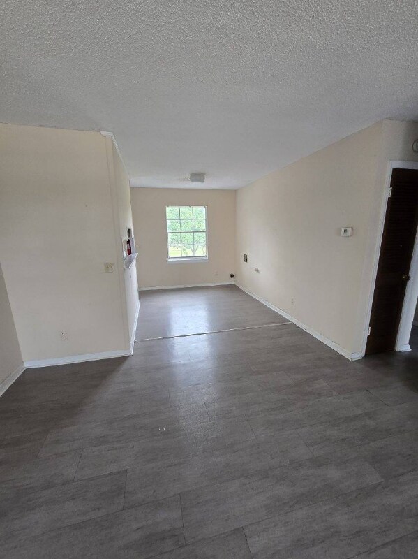 196 Industrial Dr unit 1c, Reidsville, GA 30453 - photo 4