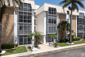 3040 NE 16th Ave Unit River Shore, Oakland Park, FL 33334