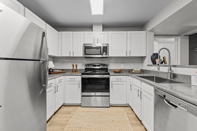 Riverpointe, Richland, WA 99352 - photo 3