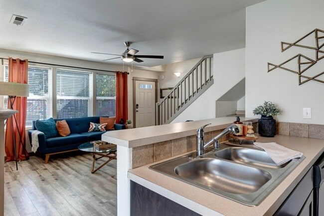 Navigator Villas, Pasco, WA 99301 - photo 4