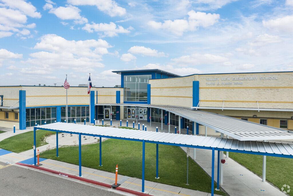 Valley View Elementary School hosts grades Pre-K thru 5th grade in the Las Milpas area.
