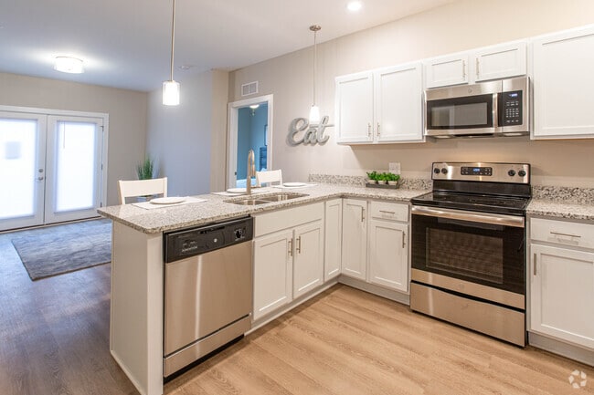 2BR, 2BA - Ruby - Kitchen