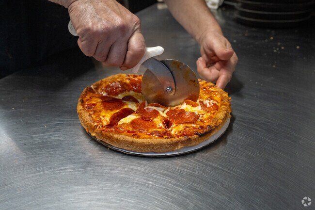 South Hampton locals grab a quick slice at Geo’s in Amesbury.