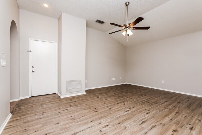 3304 S St Lucie Dr, Casselberry, FL 32707 - photo 4