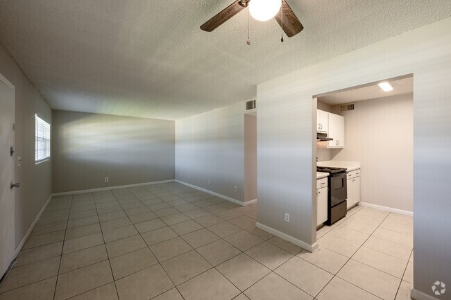 The Element at 464, Daytona Beach, FL 32117 - photo 3