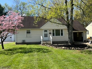 695 Afton Ave, Youngstown, OH 44512