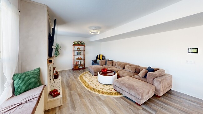 11592 Slade Ct, Fort Wayne, IN 46818 - photo 3