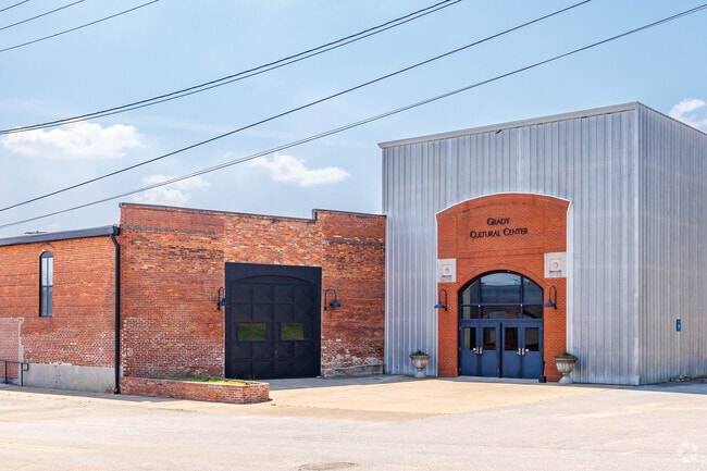 The Grady Cultural Center is a large and beautiful space for hosting events and parties in Cairo.