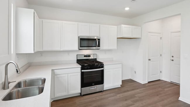 2957 Rushmore Dr, Pingree Grove, IL 60140 - photo 7