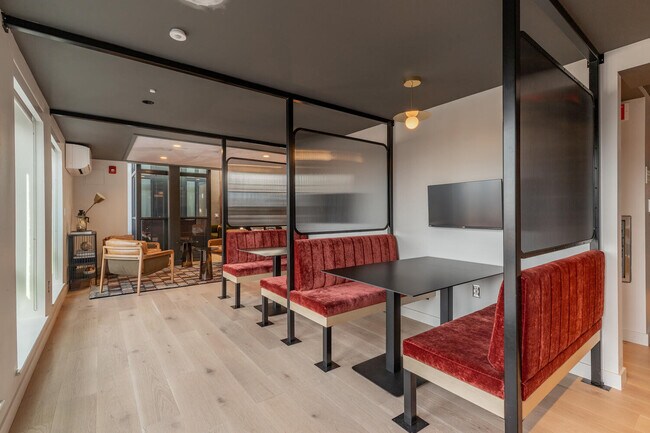 25 Exeter St unit 12T, Boston, MA 02116 - photo 7