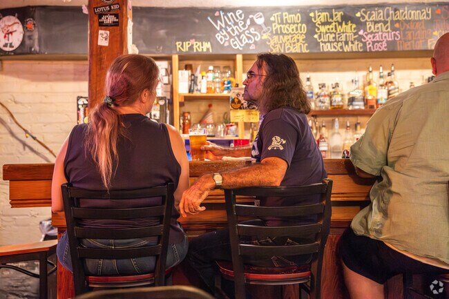 Rivermont Pizza is a favorite of Peakland residents for a gathering at the bar or a bite to eat.