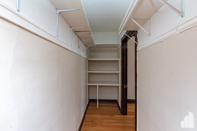 7735 N Sheridan Rd unit 49-1, Chicago, IL 60626 - photo 7