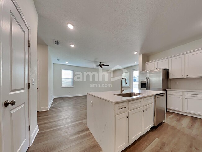 11643 Hillside Dr, Jacksonville, FL 32221 - photo 5