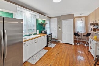 578 Woodward Ave Unit 578 Woodward Avenue, East Haven, CT 06512