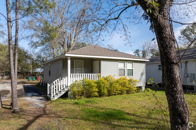 Affordable housing developments enhance life in Covington’s West 30s.