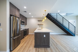 706 Madison St, Hoboken, NJ 07030