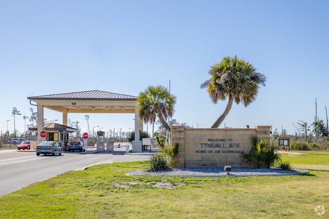 The Tyndall Air Force Base is close to Callaway and is one of the leading employers in the Callaway area.