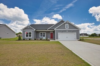 2901 Tucker Hill Drive, Grimesland, NC 27837