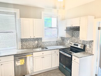 330 Williams St Unit 2, Providence, RI 02906