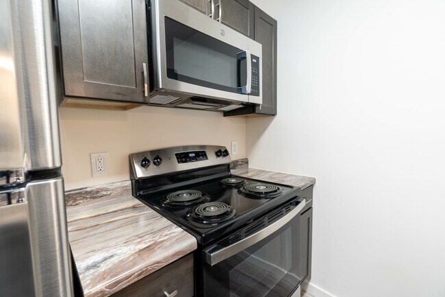 El Chaparral Apartments, Springfield, MO 65802 - photo 7