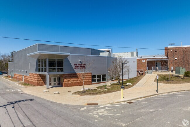 Students in Durham, ME, often attend Freeport High School, a well-rated institution offering diverse academic programs.