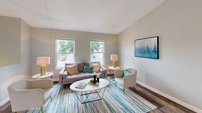 4770 W Old Farm Cir, Colorado Springs, CO 80917 - photo 2