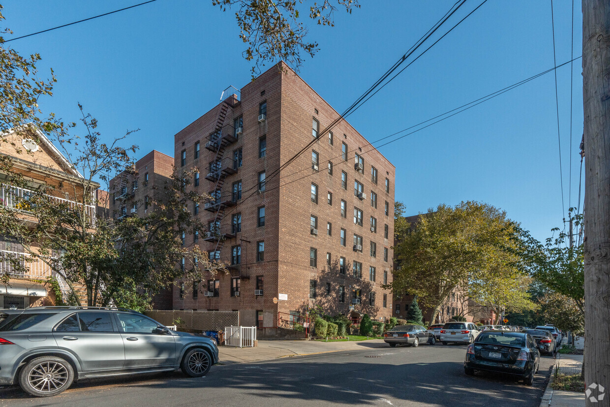 About Shore Terrace Co-Op Apartments, Brooklyn NY | HOAs, Reviews,  Amenities - Homes.com