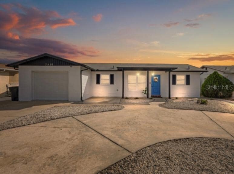 7520 Hawthorn Dr, Port Richey, FL 34668 - photo 1