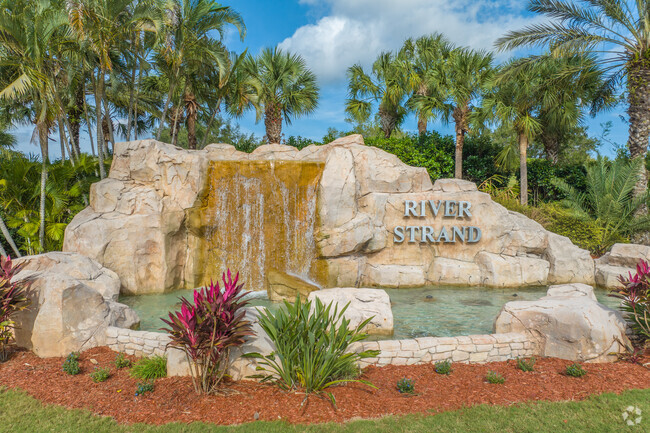River Strand neighborhood is a beautiful community with many amenities to enjoy.