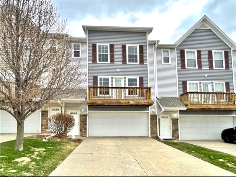 2150 NE 18th St, Grimes, IA 50111 - photo 1