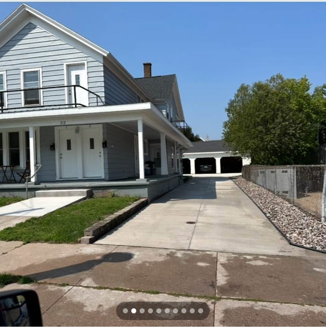 212 Rock St Unit 1, Marquette, MI 49855